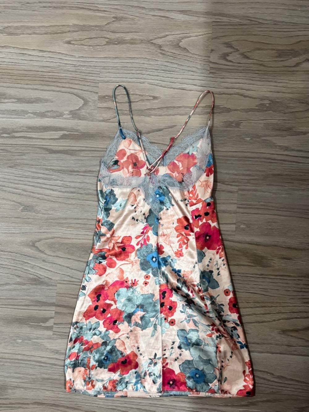 Midnight Bakery Floral Slip Cami With Lace Detail Woman’s Size Small - Picture 2 of 4